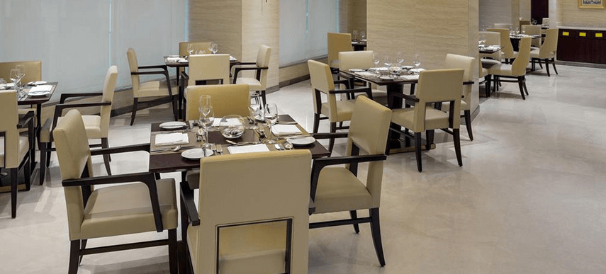 מכה Sheraton Makkah Jabal Al Kaaba Hotel מראה חיצוני תמונה Restaurant interior